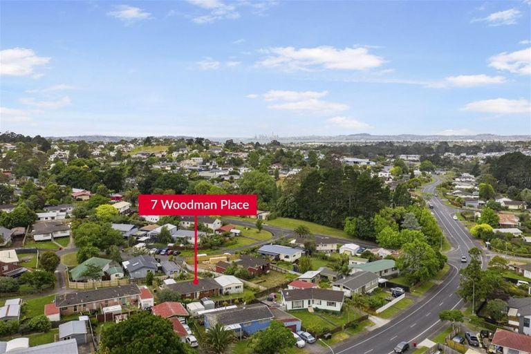 Photo of property in 7 Woodman Place, West Harbour, Auckland, 0618