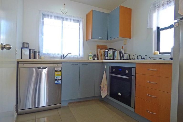 Photo of property in 2726/10 John Jennings Drive, Oteha, Auckland, 0632