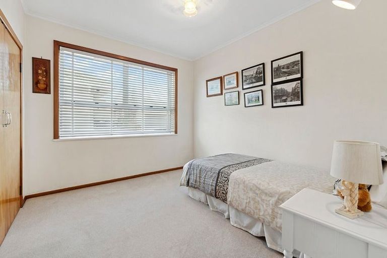 Photo of property in 14 Osprey Street, Pakuranga, Auckland, 2010