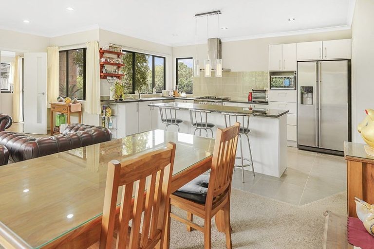 Photo of property in 70 Te Huia Drive, Flagstaff, Hamilton, 3210