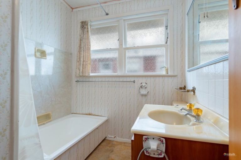 Photo of property in 49 Frederick Street, Avalon, Lower Hutt, 5011