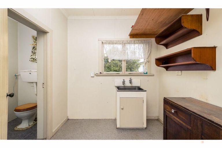 Photo of property in 3 Town Belt, Waimate, 7924