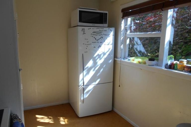 Photo of property in 23 Raroa Road, Kelburn, Wellington, 6012