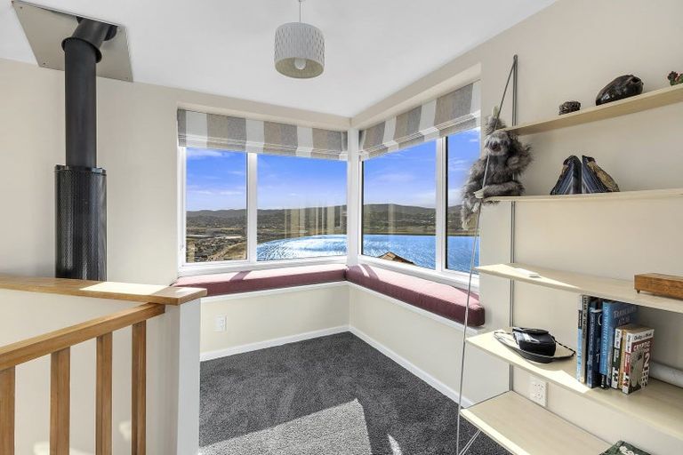 Photo of property in 1 View Road, Houghton Bay, Wellington, 6023