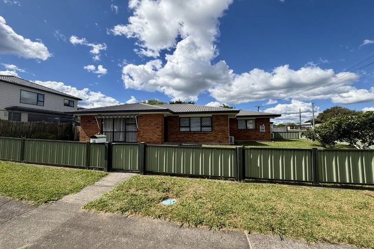 Photo of property in 2/27 Union Street, Papakura, 2110