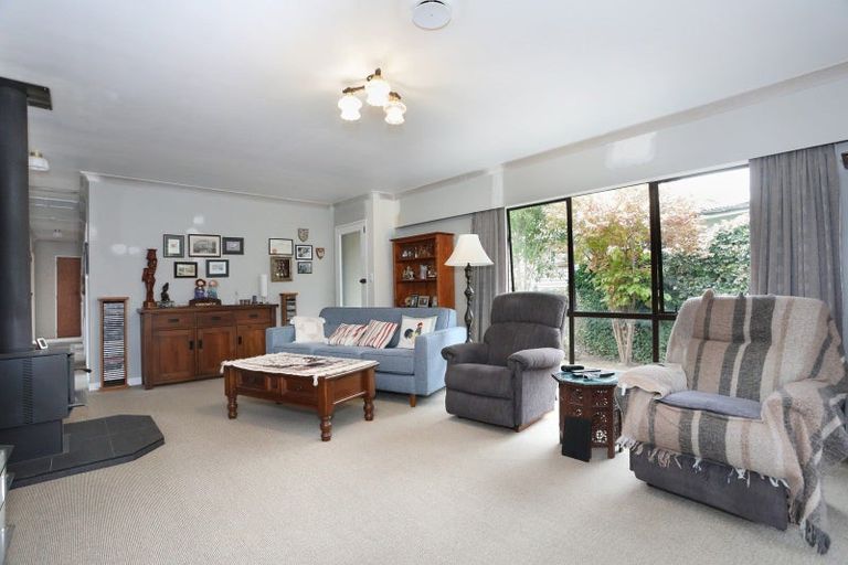 Photo of property in 12 Hammond Street, Bulls, 4818