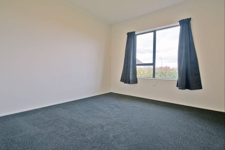 Photo of property in 10 Glamorgan Avenue, Tamatea, Napier, 4112