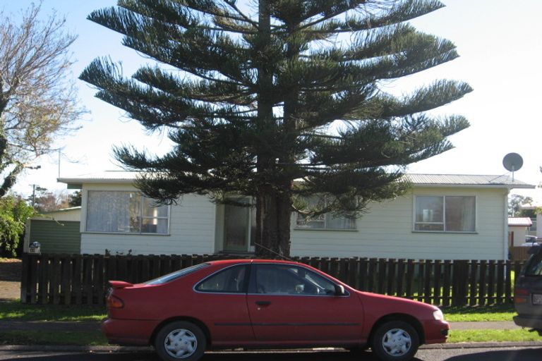 Photo of property in 10 Aarts Avenue, Manurewa, Auckland, 2102