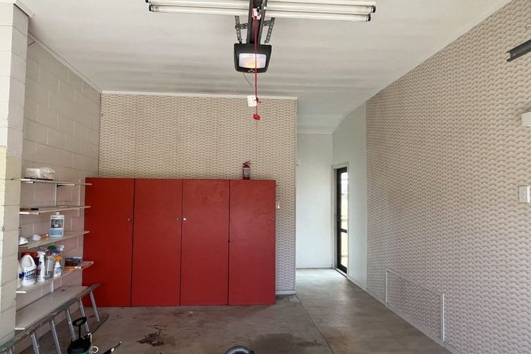 Photo of property in 2/37 Riverside Road, Orewa, 0931