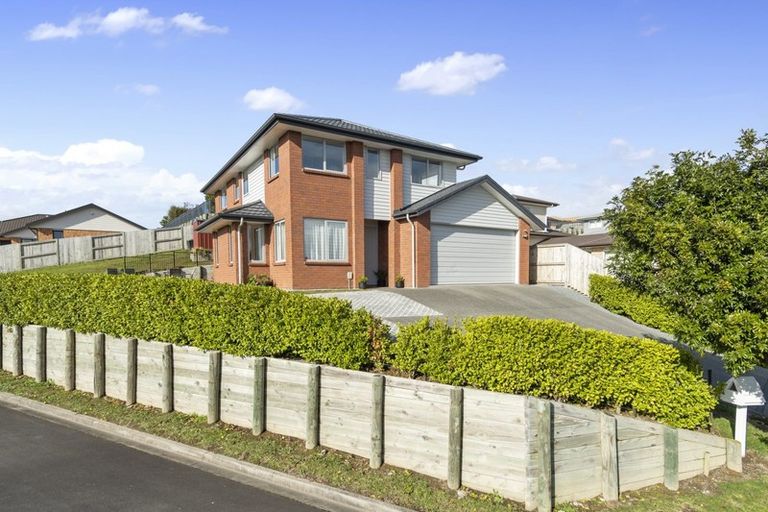 Photo of property in 10 Elena Place, Welcome Bay, Tauranga, 3112