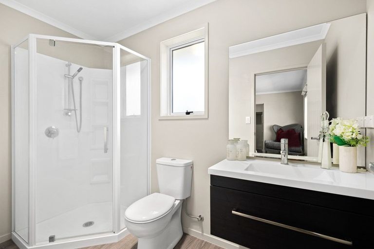 Photo of property in 4 Ariel Place, Snells Beach, 0920