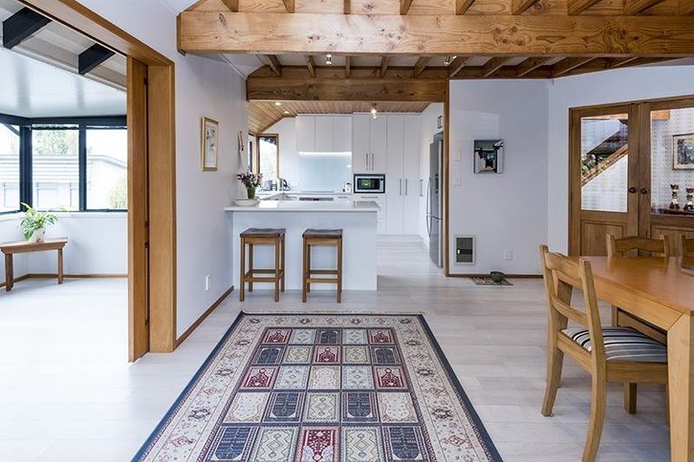 Photo of property in 17 Stevenson Way, Cockle Bay, Auckland, 2014