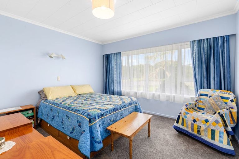 Photo of property in 1999 Ngunguru Road, Ngunguru, Whangarei, 0173