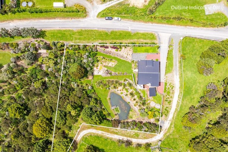 Photo of property in 397 Cames Road, Kaiwaka, Wellsford, 0975