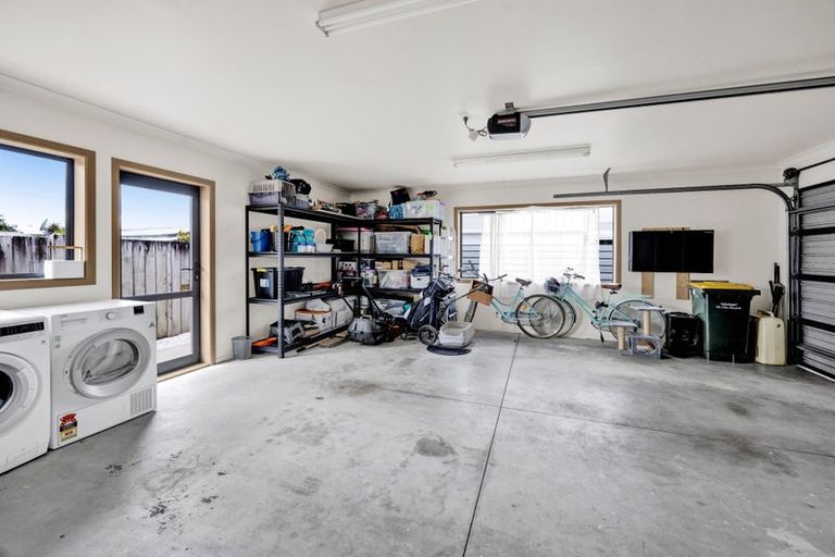 Photo of property in 35 Atkinson Street, Normanby, Hawera, 4614