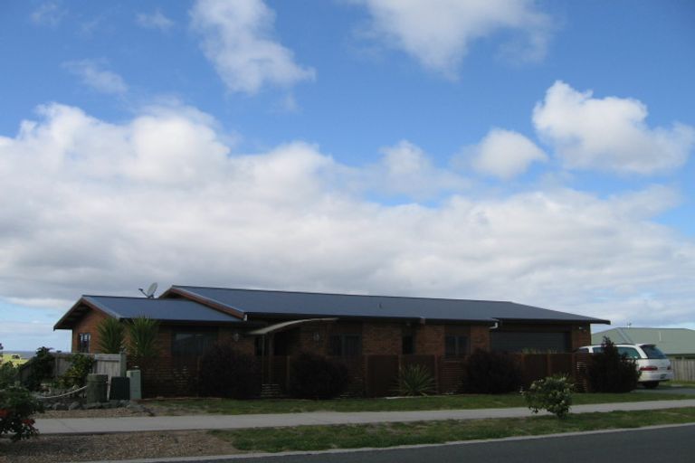 Photo of property in 8 Driftwood Place, Mangawhai Heads, Mangawhai, 0505