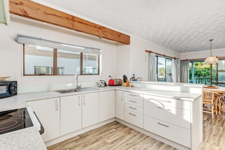 Photo of property in 2 Mayor View Terrace, Waihi Beach, 3611