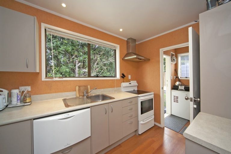 Photo of property in 2/3 Hydra Place, Glen Eden, Auckland, 0602