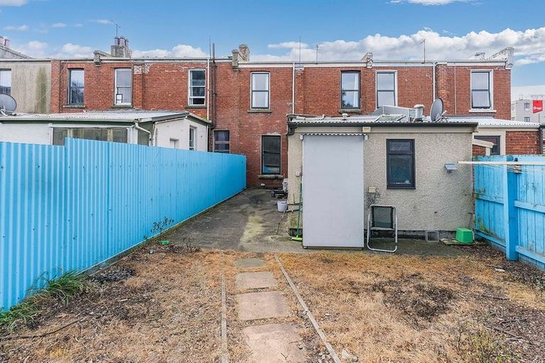 Photo of property in 142 Albany Street, North Dunedin, Dunedin, 9016