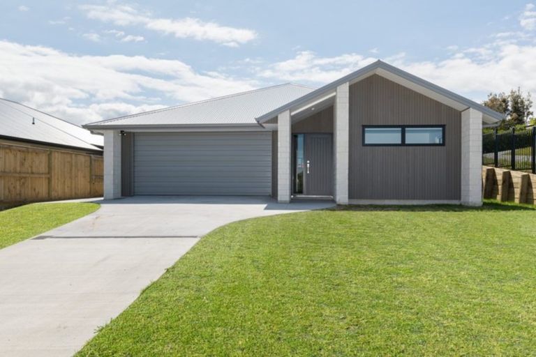 Photo of property in 28 Mulgan Street, Katikati, 3129