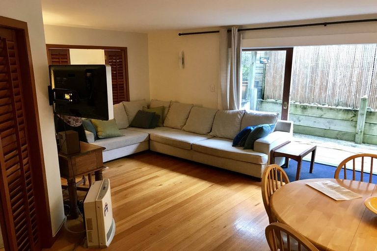 Photo of property in 42 Georgina Street, Freemans Bay, Auckland, 1011