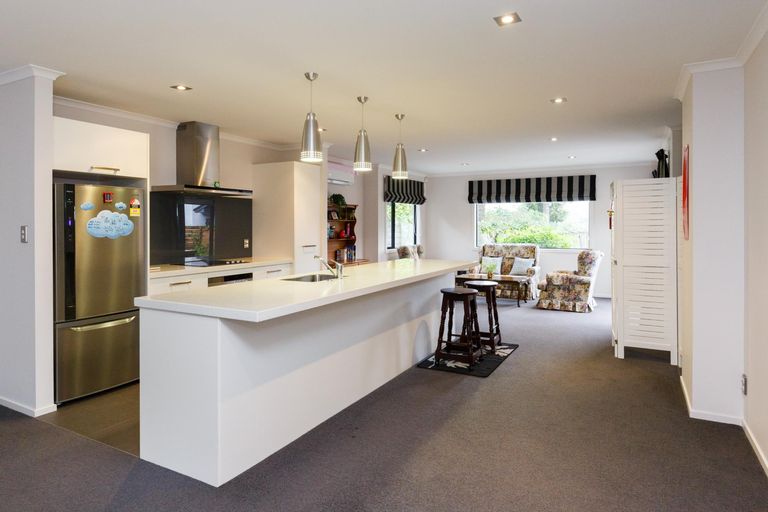 Photo of property in 7 Virtue Place, Hokowhitu, Palmerston North, 4410