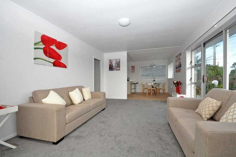 Photo of property in 1/29 Wallace Road, Mangere Bridge, Auckland, 2022