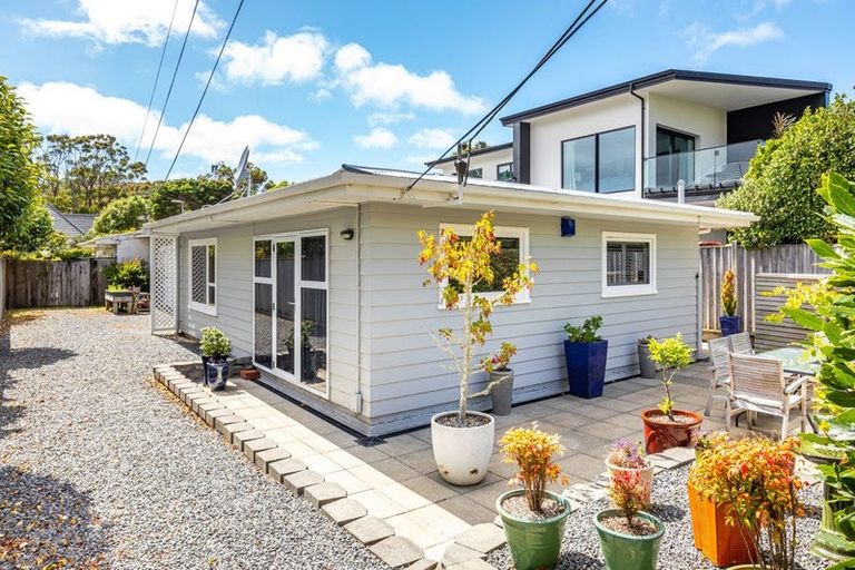 Photo of property in 1/78 Standen Street, Karori, Wellington, 6012