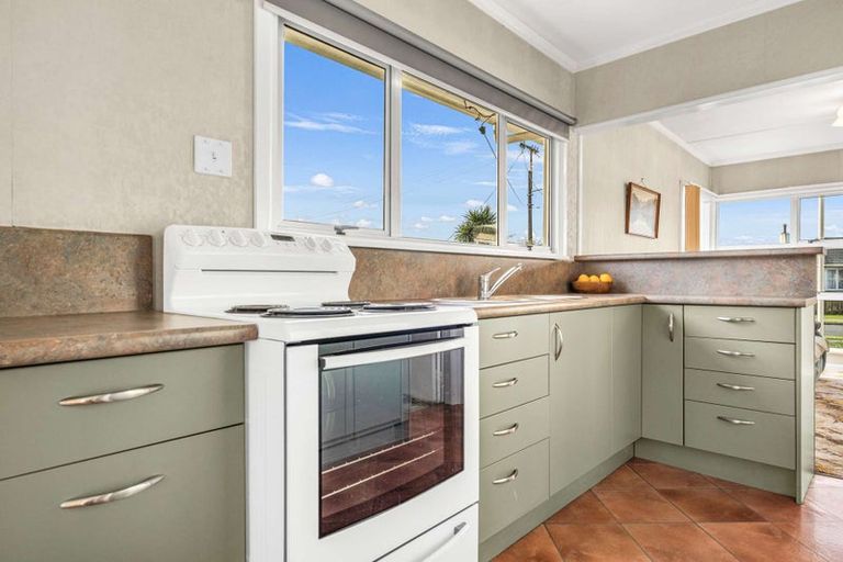 Photo of property in 15 Kea Street, Stoke, Nelson, 7011