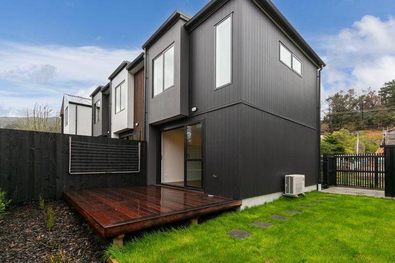 Photo of property in 3/28 Raukawa Street, Stokes Valley, Lower Hutt, 5019