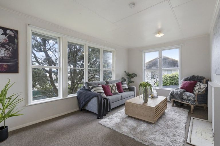 Photo of property in 79 Warspite Avenue, Cannons Creek, Porirua, 5024