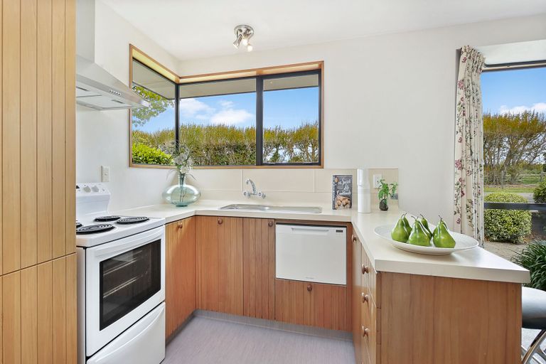 Photo of property in 1/228 Yaldhurst Road, Avonhead, Christchurch, 8042