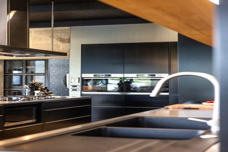 Photo of property in 52 Balmacewen Road, Maori Hill, Dunedin, 9010