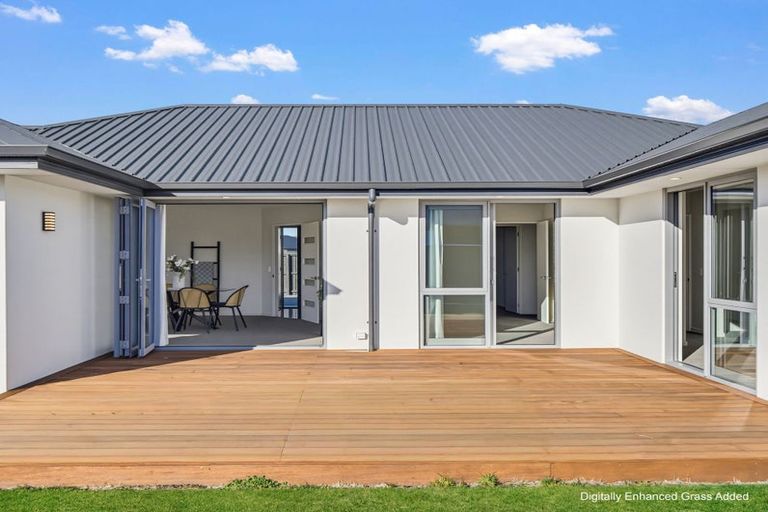 Photo of property in 175 Townsend Road, Rangiora, 7400