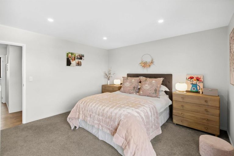 Photo of property in 90b Karina Road, Merrilands, New Plymouth, 4312