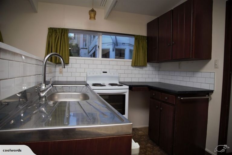 Photo of property in 2/106 Cargill Street, Dunedin Central, Dunedin, 9016