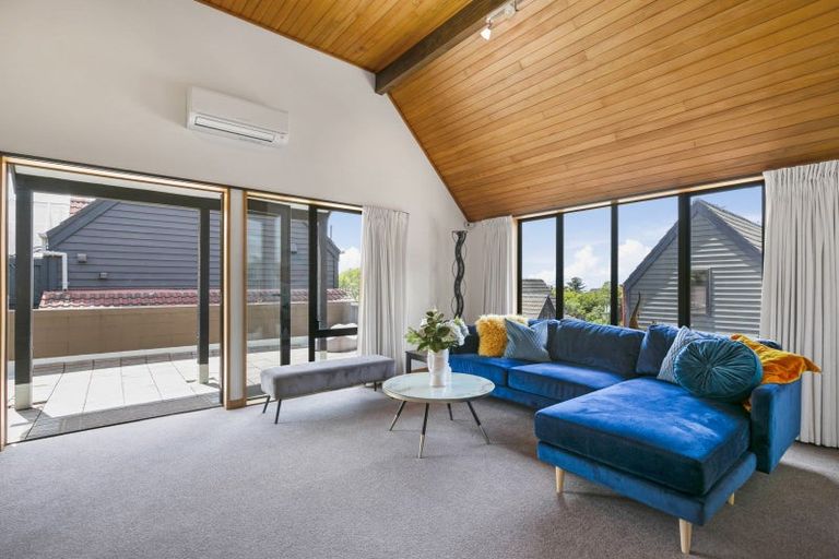 Photo of property in 3/8 Roscoe Terrace, Wadestown, Wellington, 6012