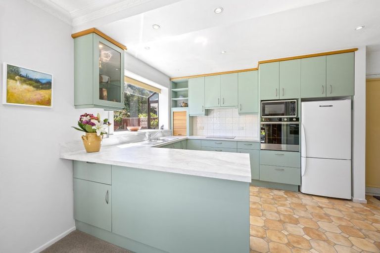 Photo of property in 14 Camrose Place, Ilam, Christchurch, 8041