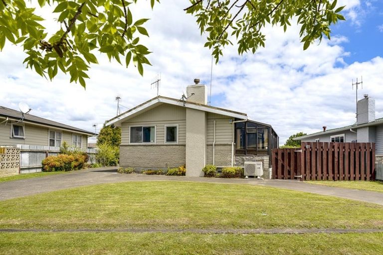 Photo of property in 61 Wycliffe Street, Onekawa, Napier, 4110