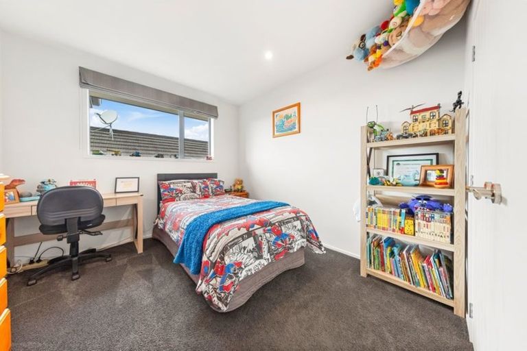 Photo of property in 86 Helenslee Road, Pokeno, 2402