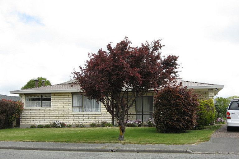 Photo of property in 39 Parkhouse Drive, Rangiora, 7400