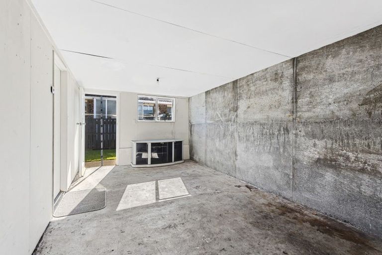Photo of property in 205 Parklands Avenue, Bell Block, New Plymouth, 4312