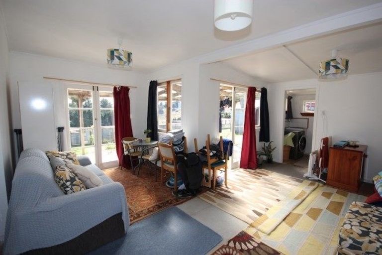 Photo of property in 15 John Avenue, Pukemiro, Huntly, 3771