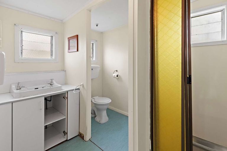 Photo of property in 7 Kensington Road, Marton, 4710