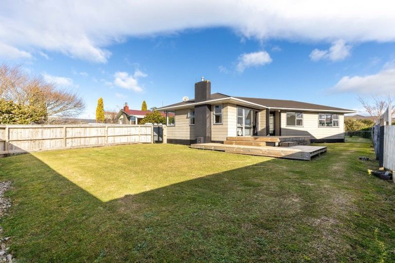 Photo of property in 3 Karaka Street, Inglewood, 4330