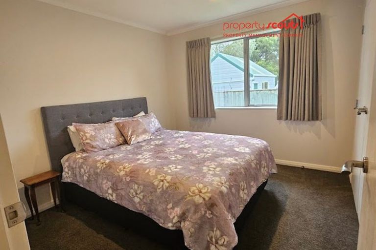 Photo of property in 12 Kingi Te Ahoaho Place, Otaki, 5512