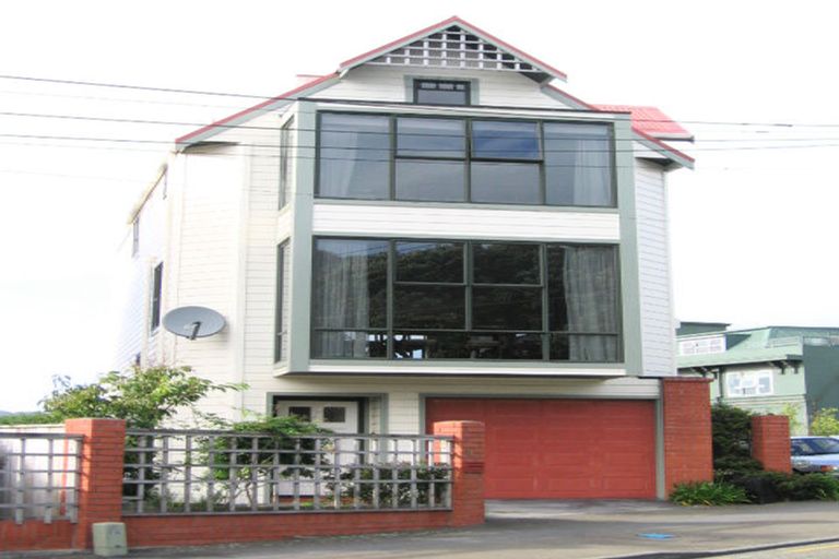 Photo of property in 8f Moturoa Street, Pipitea, Wellington, 6011