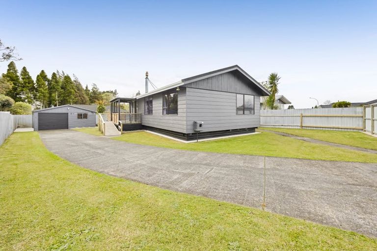 Photo of property in 34 Kowhai Street, Inglewood, 4330