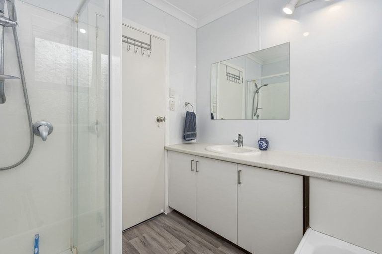 Photo of property in 82 Shakespeare Street, Leamington, Cambridge, 3432