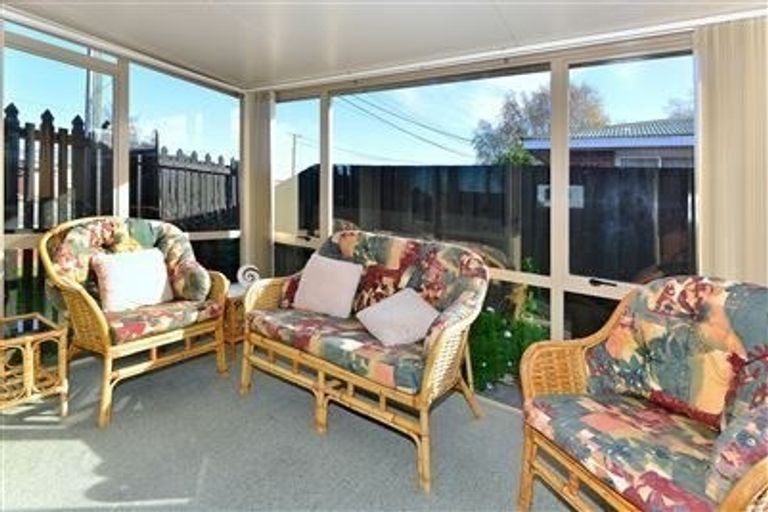 Photo of property in 41 Seymour Street, Hornby, Christchurch, 8042